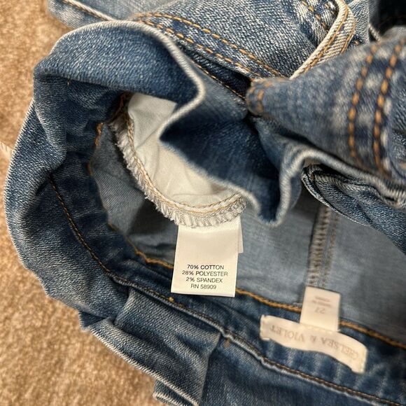 Chelsea & Violet Cuffed Hem Tie Waist Bow Pleated Denim Jean Shorts Women 27 - Picture 7 of 8